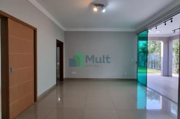 Sobrado no Condomínio Alphaville - Ribeirão Preto  - SP,  com 494,28m²  .