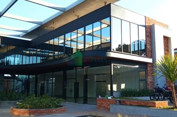 Loja térrea/Espaço corporativo com 180 m² total, localização na Zona Sul.
