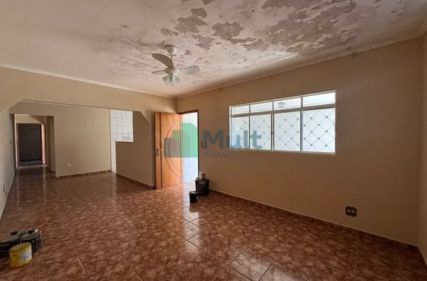 Casa para Locação – 2 quartos – 127 m² – 2 banheiros – Bairro Bonfim Paulista – Ribeirão Preto/SP