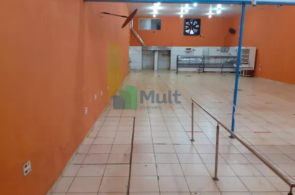 Ponto Comercial para Venda e Locação – 311 m² – 2 banheiros – Bairro Vila Mariana – Ribeirão Preto/SP