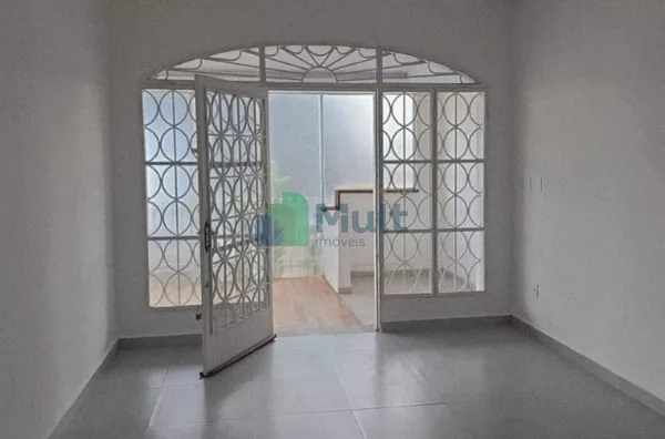 Imóvel Comercial com 3 banheiros para venda e locação, 250 m²  - Jardim América - Ribeirão Preto