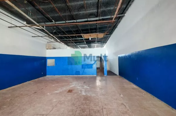Salão Comercial em ótima localização no Monte Alegre, com 260m²