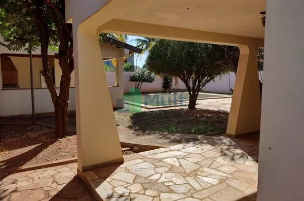 Casa com 4 Quartos para venda ou aluguel, 558m² - Ribeirânia - Ribeirão Preto