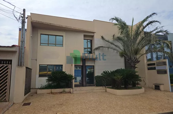 Sala Comercial à Venda no Bairro Irajá, Ribeirão Preto