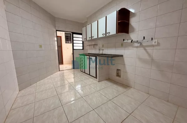 Apartamento para Locação – 3 quartos, 1 suíte, 2 banheiros – 100,11 m² – Condomínio Márcia Regina – Bairro Jardim Irajá | Ribeirão Preto/SP