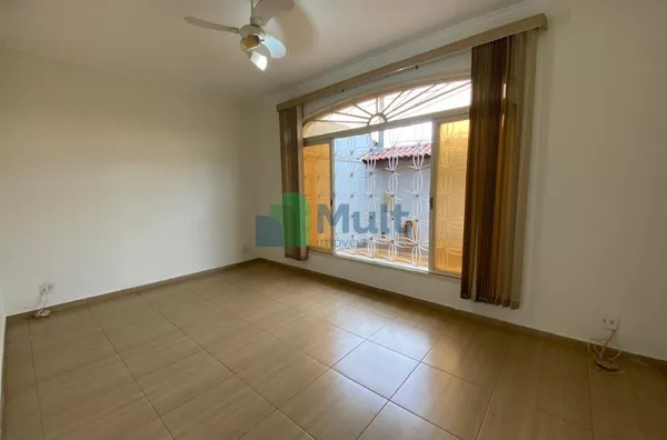 Casa com 3 quartos à venda, 213 m² - Jardim Paulistano - Ribeirão Preto/SP