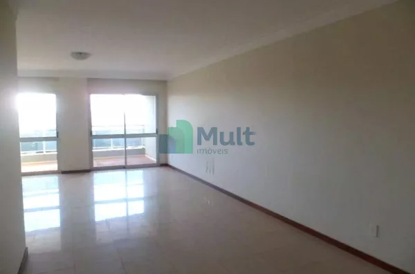 Apartamento de Alto Padrão  com 238m² de área privativa em excelente localização na Av. João Fiusa.