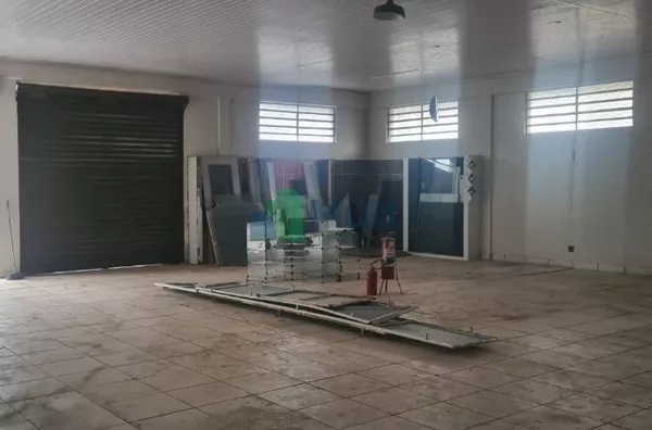 Salão à venda, 180 m² por R$ 430.000,00 - Vila Mariana - Ribeirão Preto/SP