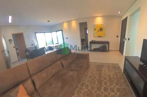 Sobrado dentro do Cond. Vivendas da Mata ( portal jatobá) com terreno de 300m² e 175m² de área útil.