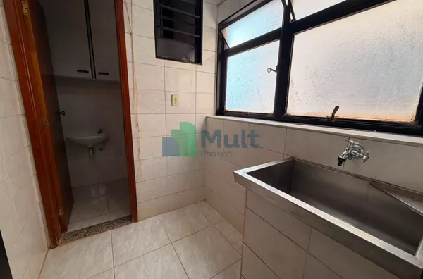 Apartamento para Locação – 3 quartos, 1 suíte, 2 banheiros – 100,11 m² – Condomínio Márcia Regina – Bairro Jardim Irajá | Ribeirão Preto/SP
