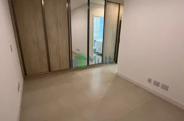 Apartamento térreo em ótima localização no Bairro Ribeirânia com 199,83m², de área útil, 4...
