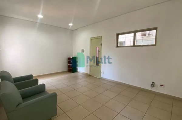 Sala em ótima localização na Vila Seixas, com com 37m² de área útil.