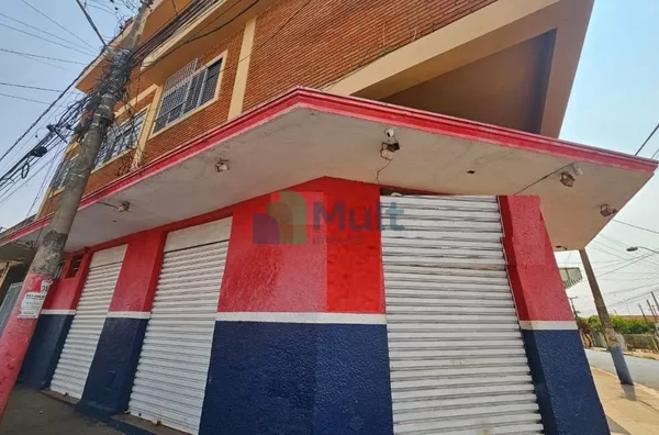 Salão Comercial de esquina em excelente localização no Bairro Vila Tibério com 88m² de área privativa.