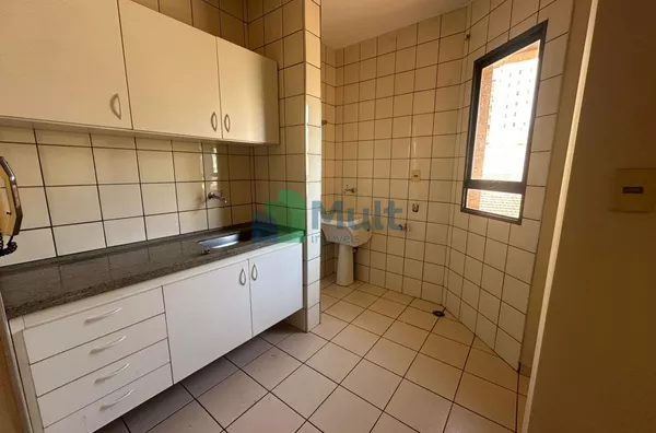 Apartamento em excelente localização no Centro da Cidade com 40m² de área privativa.