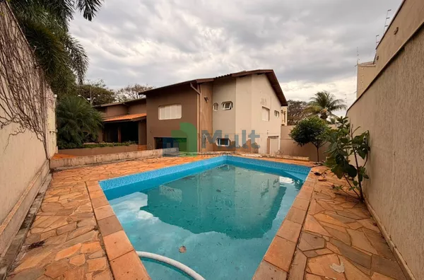 Casa residencial/comercial para Locação – 4 banheiros – 2 Quartos - 303,10 m² – Bairro Ribeirânia | Ribeirão Preto/SP
