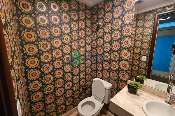 Apartamento duplex mobiliado localizado na Av João Fiusa com 240m² de área privativa.