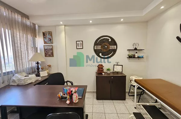 Sala Comercial em excelente localização no Centro da Cidade com 42,53m² de área privativa.