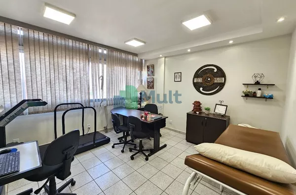 Sala Comercial em excelente localização no Centro da Cidade com 42,53m² de área privativa.