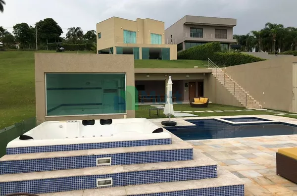 Casa de Férias em Escarpas do Lago