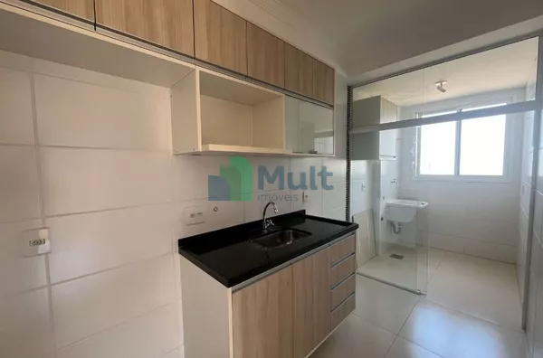 Apartamento em ótima localização no Bairro Jd. Anhanguera com 62,13m² de área privativa.
