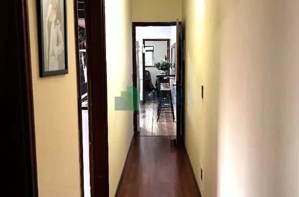 Casa localizada no Bairro Parque Ribeirão com terreno de 165m² e 125,5m² de área construída