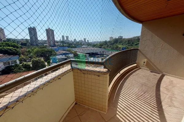 Apartamento em ótima localização na Zona Sul com 148,57m² de área útil, 4 dormitórios.