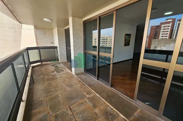 Apartamento com 3 dormitórios à venda, 212 m² por R$ 750.000,00 - Centro - Ribeirão Preto/SP