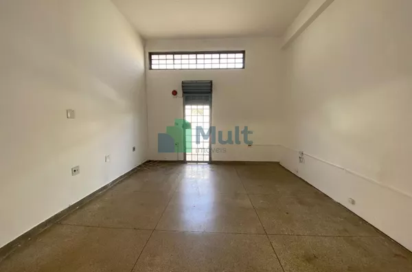 Salão para alugar, 128 m² - Vila Tibério - Ribeirão Preto/SP