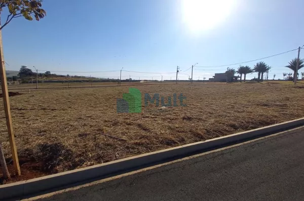 Terreno localizado no Condomínio  Jardins - Ilha Mirante com 254m².