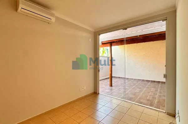 Casa com 3 dormitórios à venda, 125 m² por R$ 680.000 - Residencial Jequitibá - Ribeirão Preto/SP