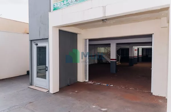 Prédio comercial com  660 m² - Jardim Sumaré - Ribeirão Preto/SP