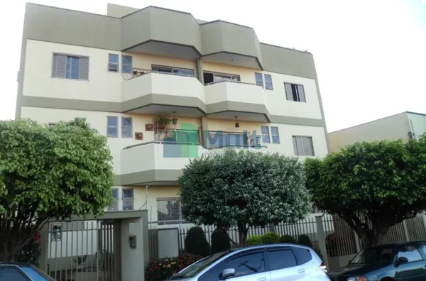 Apartamento em ótima localização no Bairro Castelo Branco com 74m² de área útil.