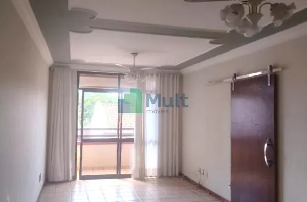 Apartamento em ótima localização no Bairro Jd. Paulista com 127m² de área útil .