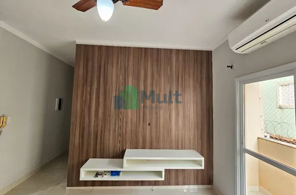 Apartamento Reformado em excelente localização no Bairro Jd. Anhanguera próximo ao Supermercado Mialich e Av. Barão do Bananal com 64,04m² privativos.