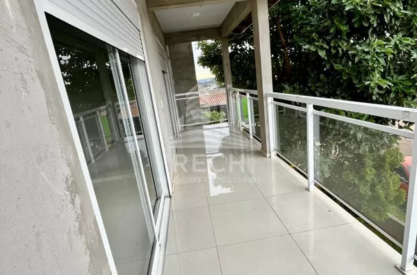Sobrado personalizável com 3 quartos, Bairro Meneguetti, SLO-SC