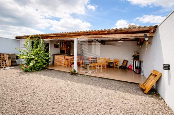 Casa para venda, 2 quarto(s),  Araucária Park II, Vitorino