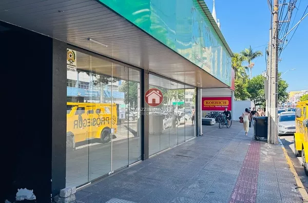 Vende-se sala comercial no Centro de Rio do Sul-SC