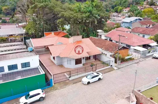Vende-se Casa no bairro Santana, Rio do Sul / SC