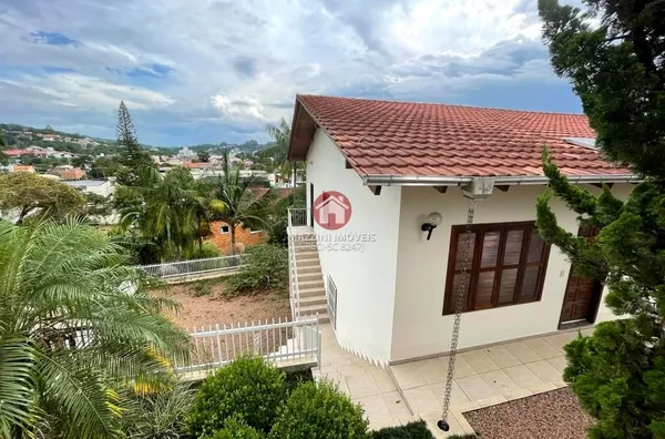 Vende-se Casa no Centro de Rio do Sul/SC