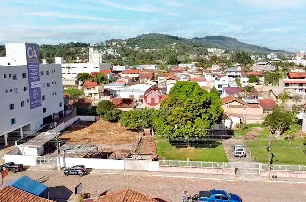Vende-se Terreno no bairro Canoas, Rio do Sul / SC