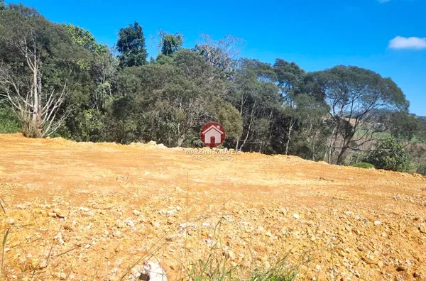 Vende-se Terreno no bairro Morro do Reuter, Agronômica / SC