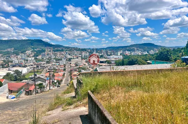 Vende-se Terreno no bairro Canta Galo, Rio do Sul / SC