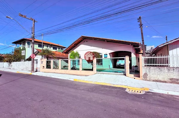 Vende-se Casa no bairro Canta Galo, Rio do Sul/SC