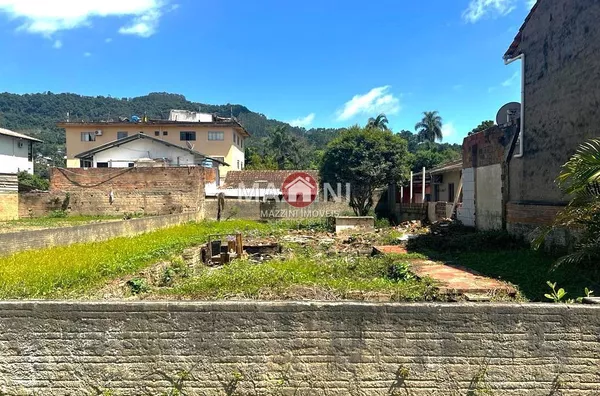 Vende-se Terreno no bairro Budag, Rio do Sul / SC