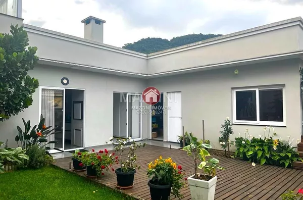 Vende-se Casa no bairro Canta Galo, em Rio do Sul / SC