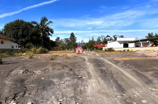 Vende-se Terreno Comercial no Centro, Lontras / SC