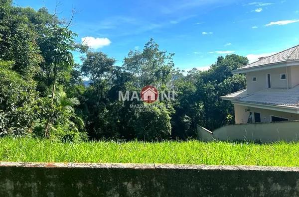 Vende-se Terreno no bairro Sumaré, Rio do Sul / SC
