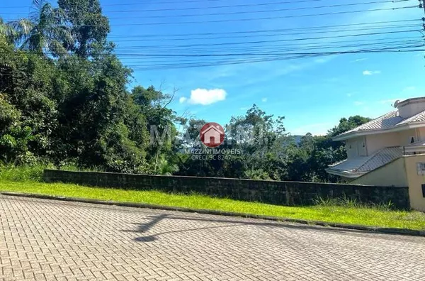 Vende-se Terreno no bairro Sumaré, Rio do Sul / SC