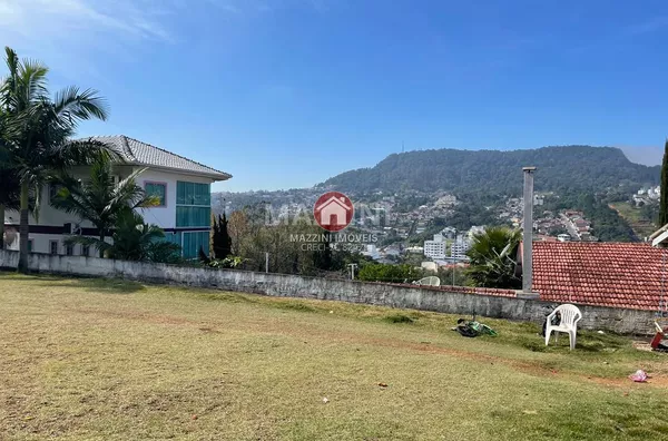 Vende-se Casa no bairro Sumaré, em Rio do Sul / SC