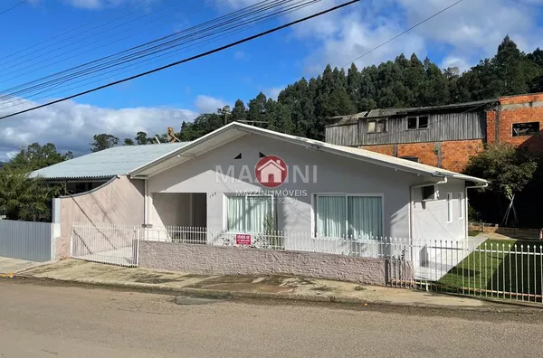 Vende-se Casa no bairro Santa Rita, em Rio do Sul / SC